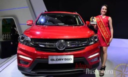 DFSK Glory 560 Sabet Penghargaan Best Low SUV dan Most Tested Car