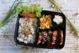 Cukup Telephone, Pesonna Hotel Surabaya Siap Antar Menu Spesial Siap Saji #dirumahaja