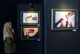 Mahakarya Foto Analog Masih Memukau Generasi Muda Indonesia