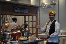 Platinum Hotel Tunjungan Tawarkan Buka Bersama di Atas Awan
