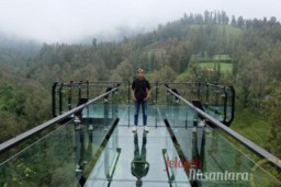 Staycation Seru, Kunjungi saja Manis Ae Cabin & Resto Bromo