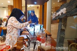 Makan Siang di “Warung Pojok Bisanta” Bikin Kongkow Makin Seru