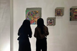 Pameran Lukisan “Love Robot” Hadirkan Karya Seni Menarik nan Indah