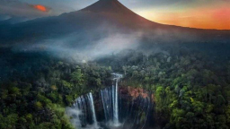 Air Terjun Tumpak Sewu, Niagara dari Lumajang yang Menggoda Investor