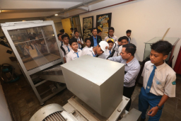 Museum yang Menyala di Tengah Kota: Cerita Tak Pernah Padam dari 10 November
