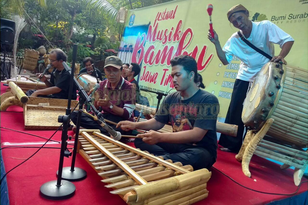 Melestarikan Alam Dengan Bermusik