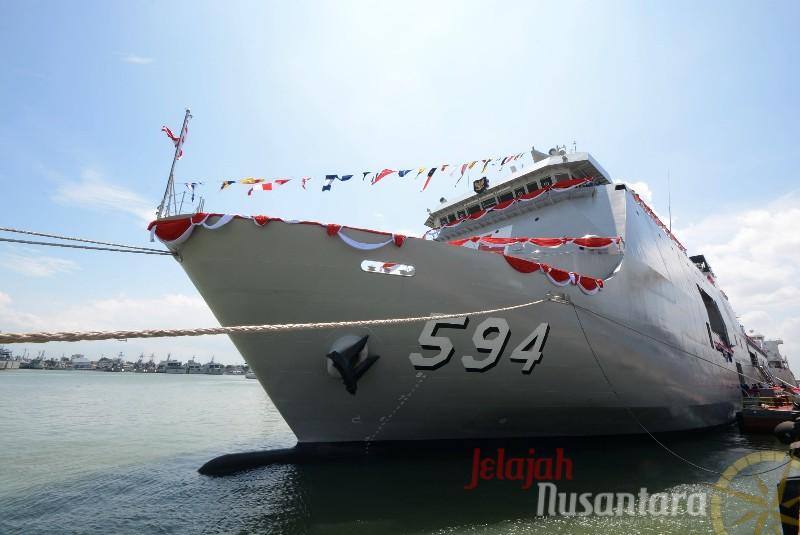 Foto: Upacara KRI Semarang 594 Buatan PT PAL