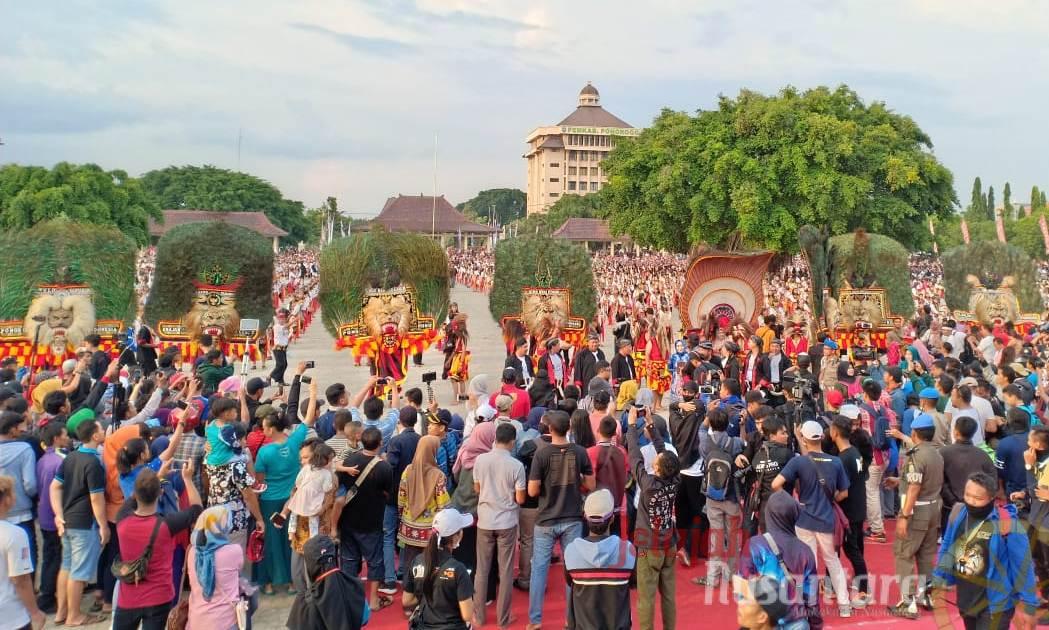 Lestarikan Kebudayaan, Ponorogo Gelar Festival "Gebyar 2019 Penari Jathil" Terbanyak