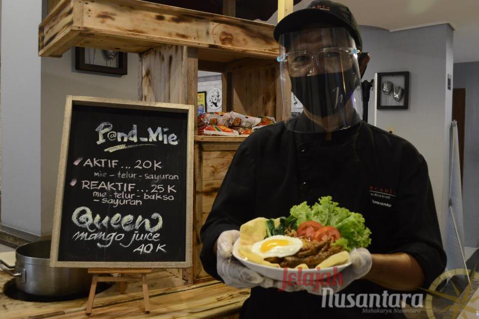 Mie Instan Ceker Pedas ala Hotel Arcadia Menggugah Selera