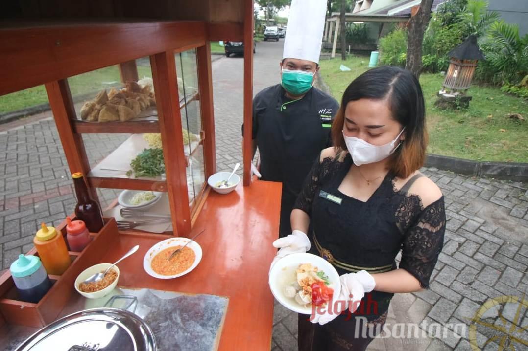 Hangatnya Bakso Whiz Residence Surabaya Bikin Liburan Makin Seru
