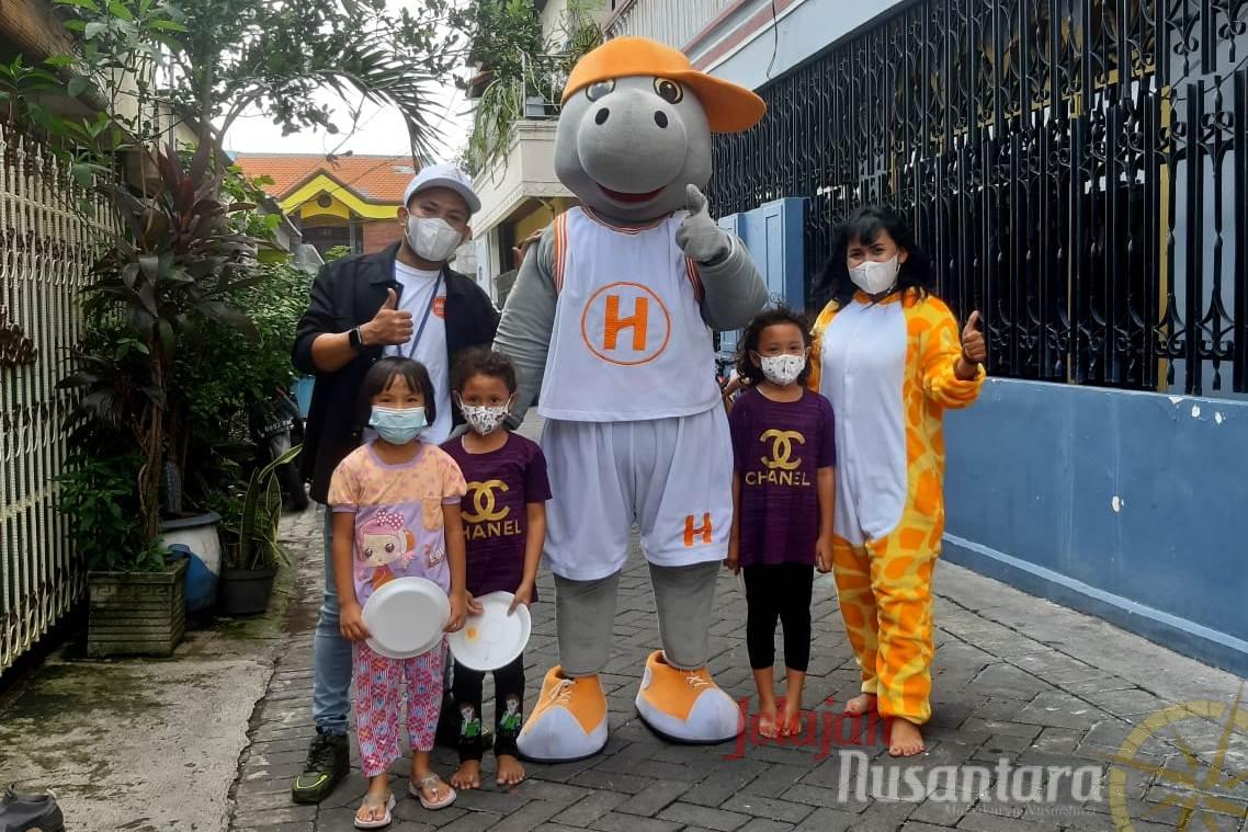 HARRIS Hotel Bundaran Satelit Dukung Kecerdasaan Anak Bangsa