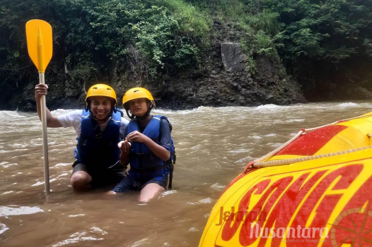 Traveller : Rafting Bersama Keluarga di Songa Adventure Bikin Liburan Makin Menyenangkan