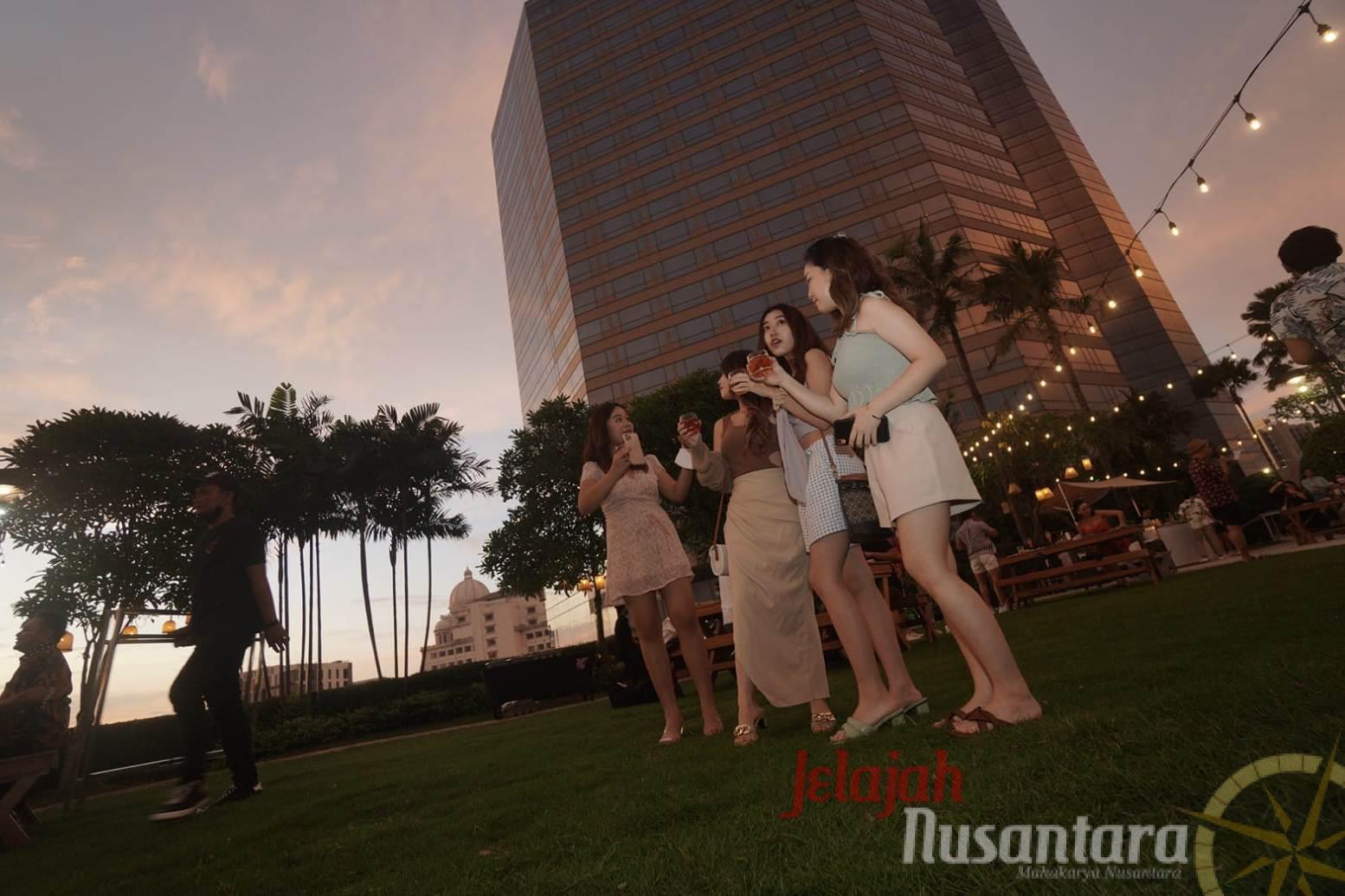 “Escape to OASIS” ala JW Marriott Bikin Nongkrong Bareng Bestie Makin Menyenangkan