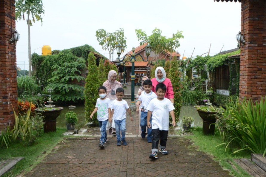Field Trip ala Wedangan Joglo Sidoarjo Berikan Pengalaman Seru dan Menyenangkan