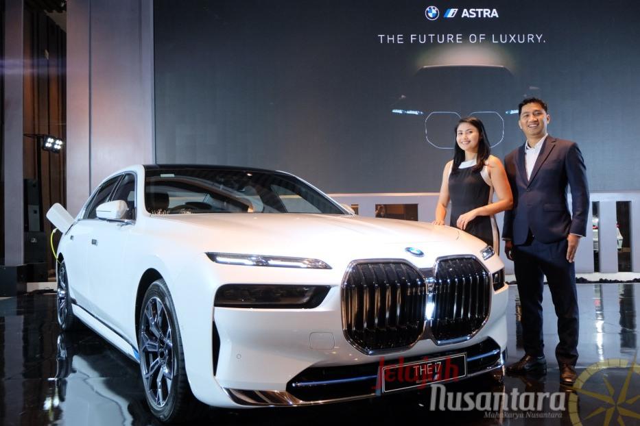 “BMW i7” Sedan Mewah Full Listrik Siap Manjakan Perjalanan Wisata