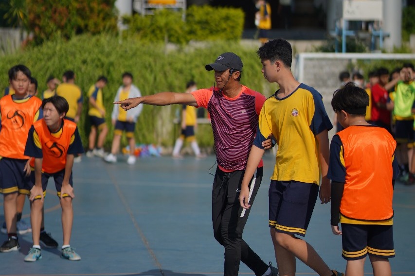 Coaching Clinic ala Elyon School Bangkitkan Semangat Baru Para Siswa