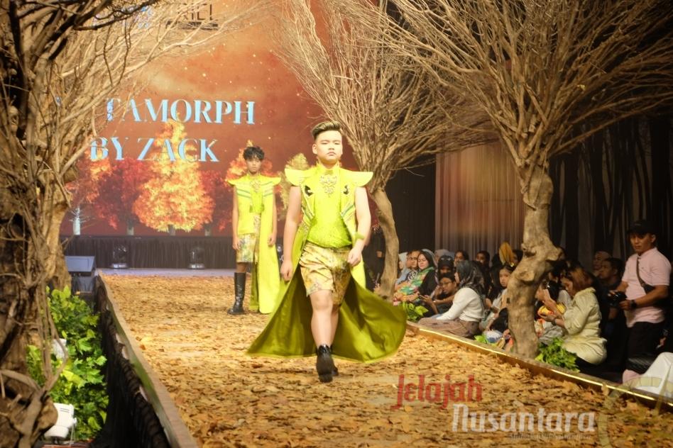 Designer Teresia Widjaya Tampilkan Busana Unik di Ajang SPRING SUMMER 2024