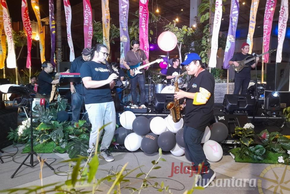 “More Than JazzArt” Artotel TS Suite Bikin Suasana Malam Makin Syahdu