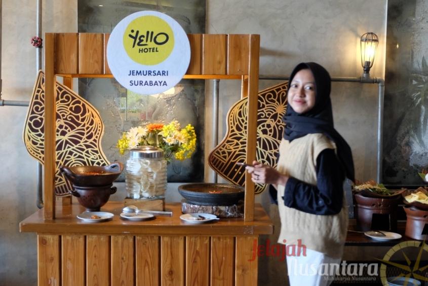 Ini Keseruan Nongkrong asik Bareng Bestie Sembari Makan Siang di Yello Hotel Jemursari