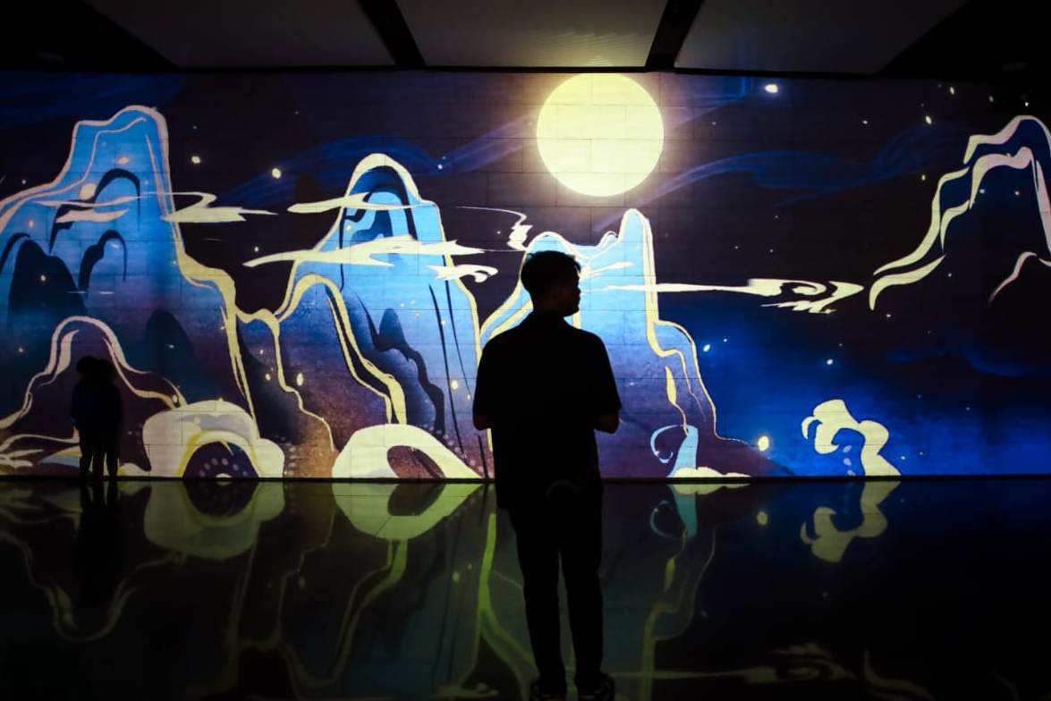 Pameran Spektakuler Nawa Lumioria ala LZY Visual Mampu Memukau Pengunjung