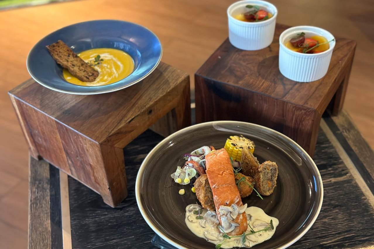 Set Menu ala Eropa, Bikin Natal Bersama Keluarga di ARTOTEL TS Suites Makin Seru