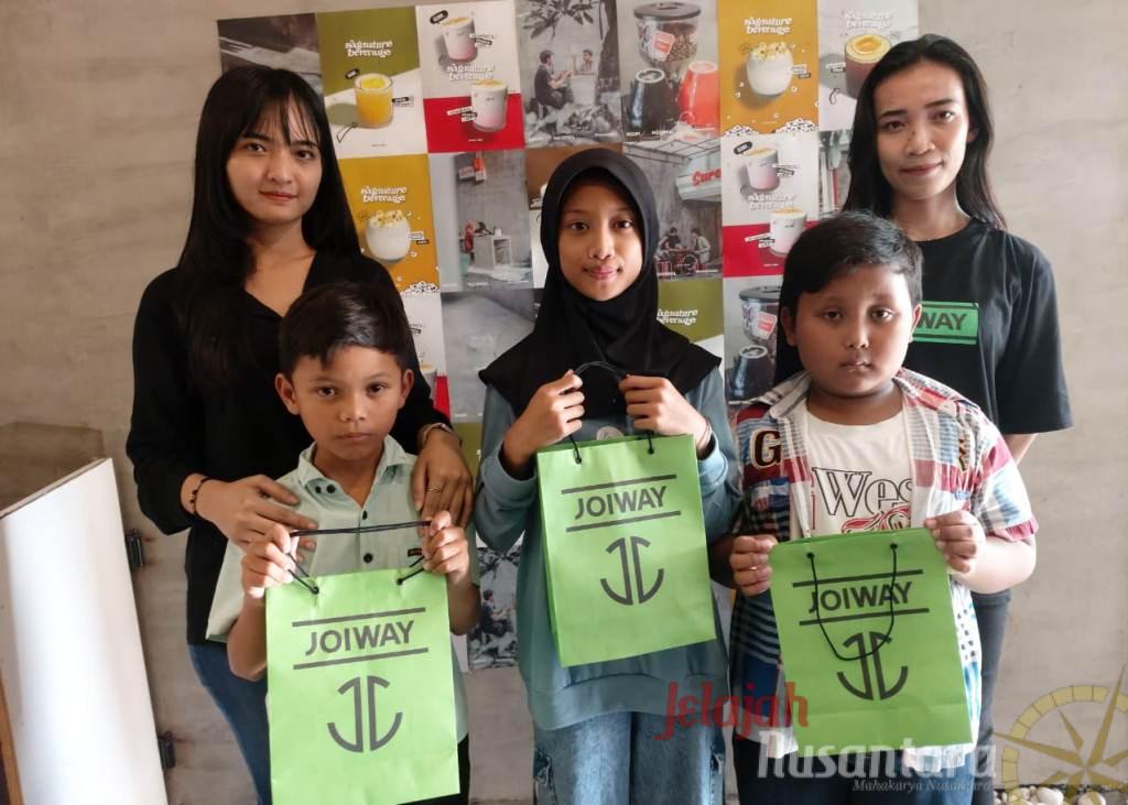 ‘Ramadhan Thrive’ Ngabuburit Asik ala When Sharing Is Cool